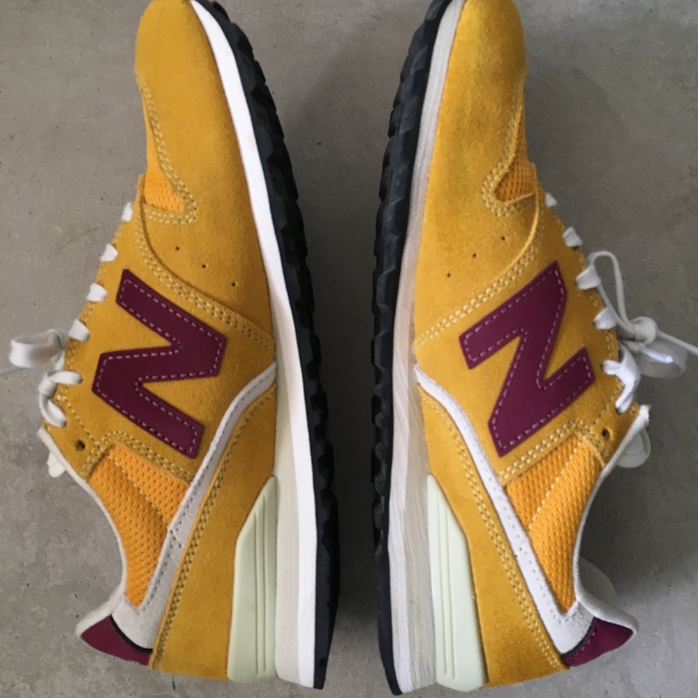 New Balance 996